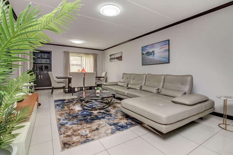 3 Bedroom Property for Sale in Fourways Gauteng