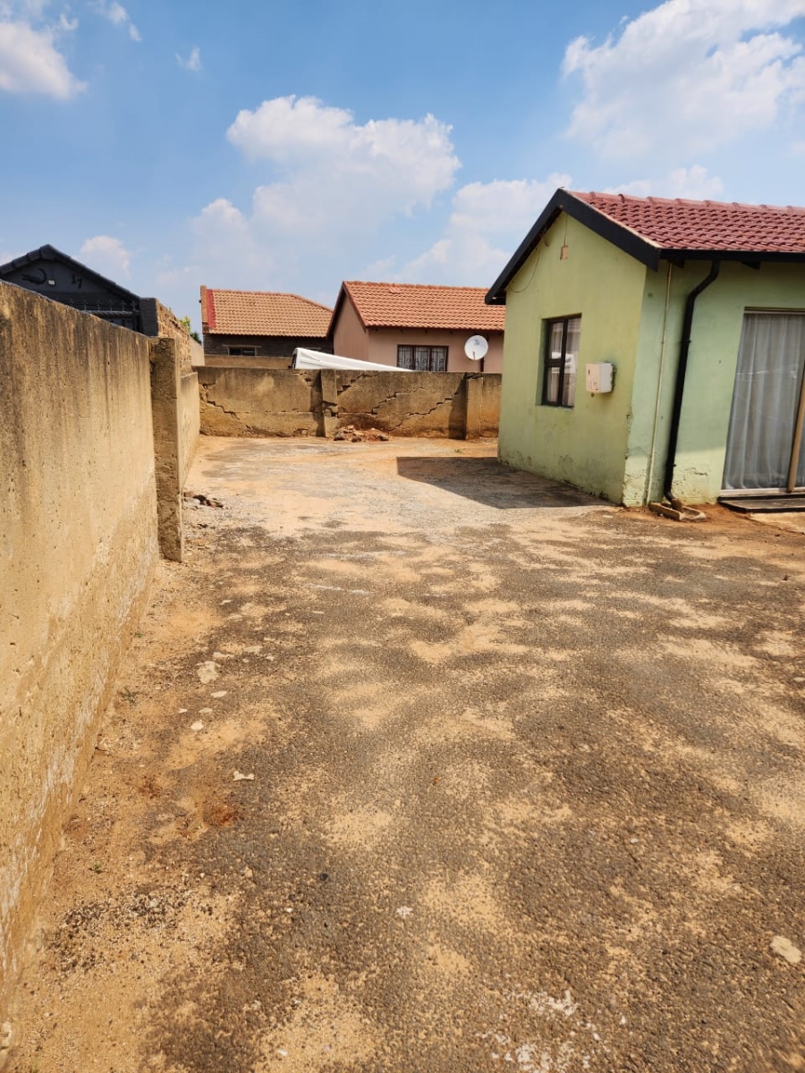 3 Bedroom Property for Sale in Vosloorus Ext 6 Gauteng