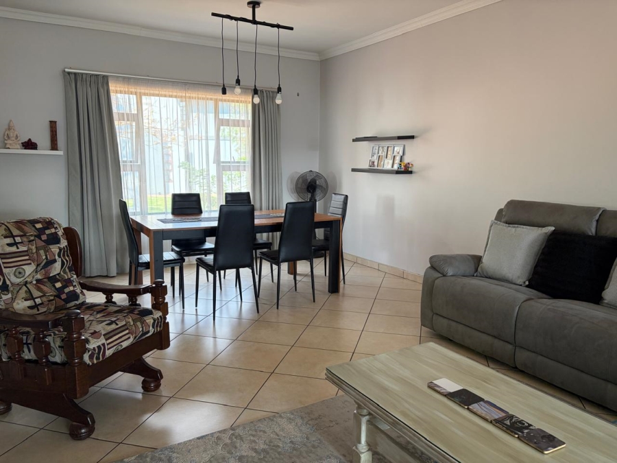 To Let 3 Bedroom Property for Rent in Bassonia Gauteng