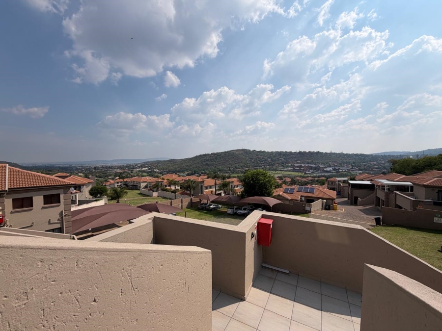To Let 3 Bedroom Property for Rent in Bassonia Gauteng