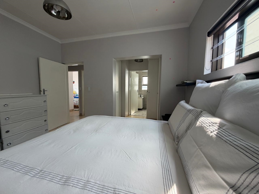 To Let 3 Bedroom Property for Rent in Bassonia Gauteng