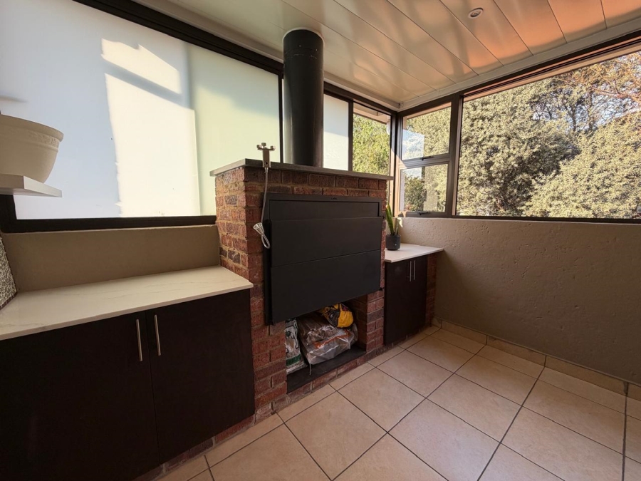 To Let 3 Bedroom Property for Rent in Bassonia Gauteng
