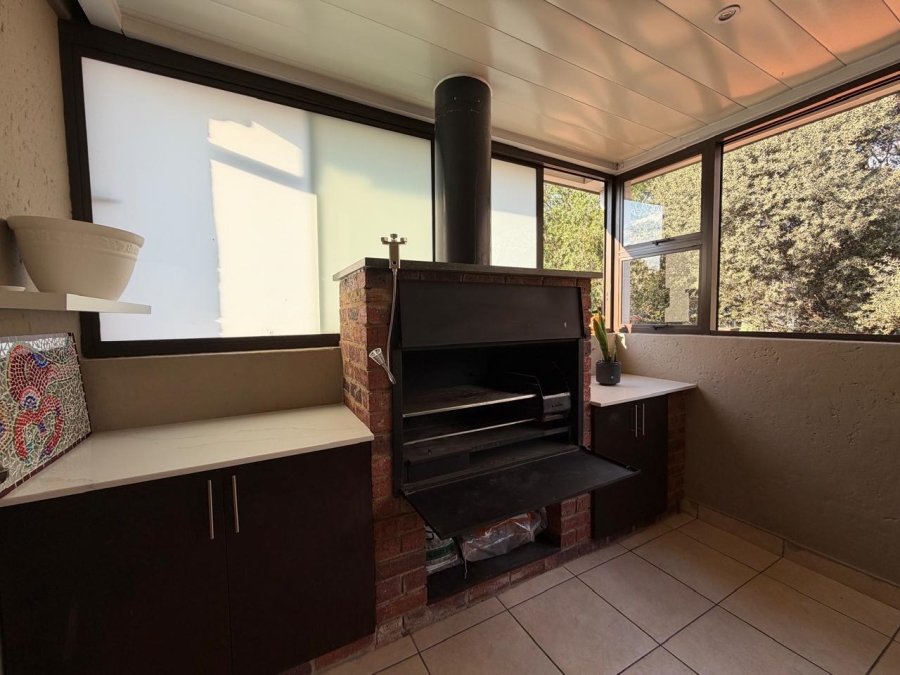 To Let 3 Bedroom Property for Rent in Bassonia Gauteng