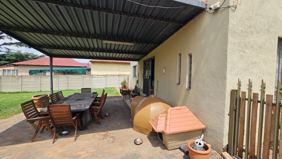 2 Bedroom Property for Sale in Noycedale Gauteng