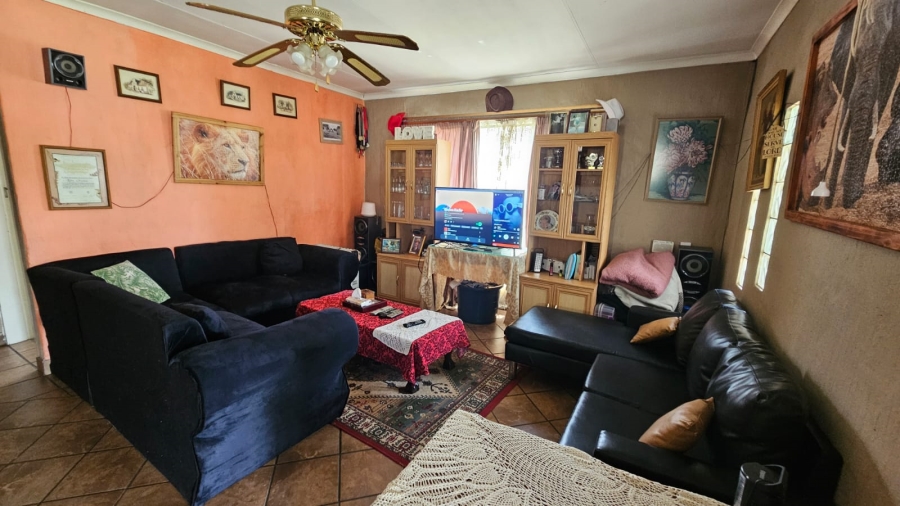 2 Bedroom Property for Sale in Noycedale Gauteng