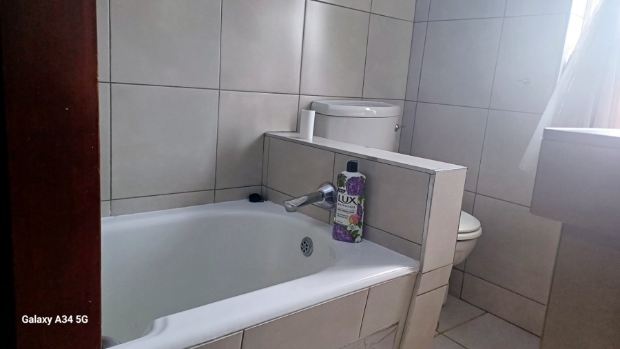3 Bedroom Property for Sale in Florentia Gauteng