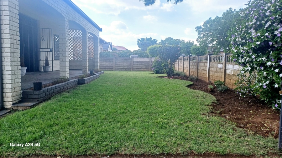 3 Bedroom Property for Sale in Florentia Gauteng
