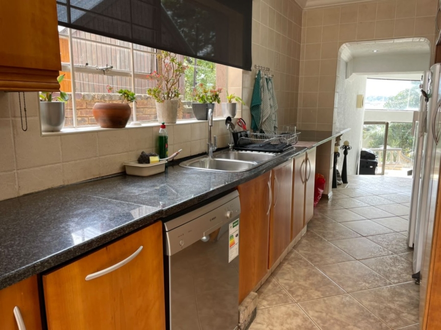 4 Bedroom Property for Sale in Roodekrans Gauteng