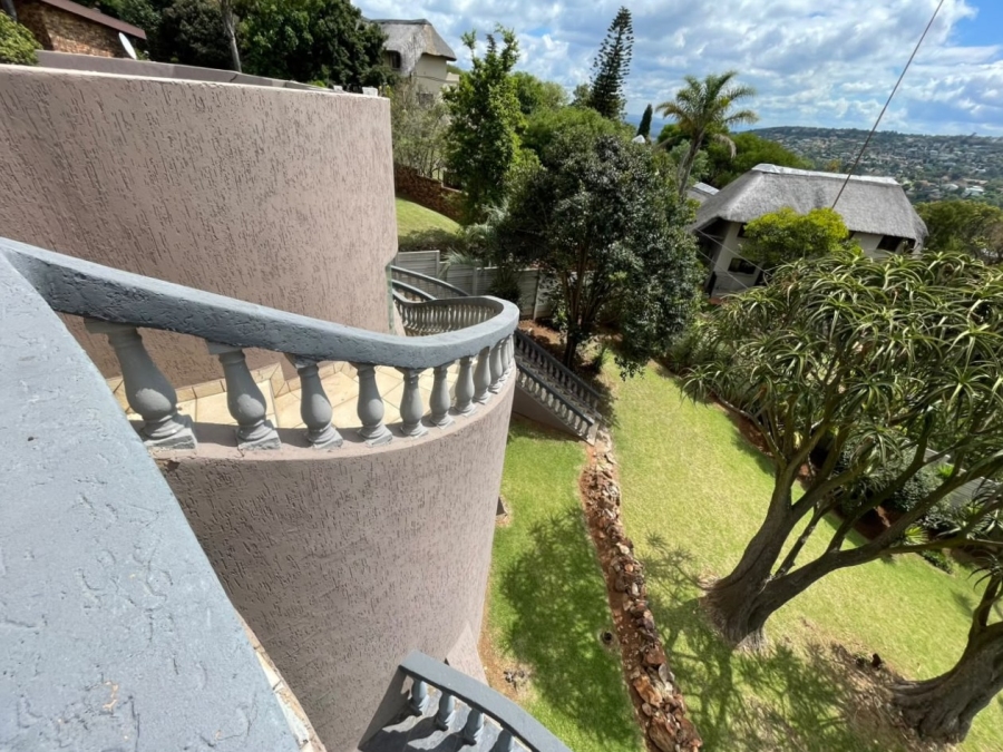 4 Bedroom Property for Sale in Roodekrans Gauteng