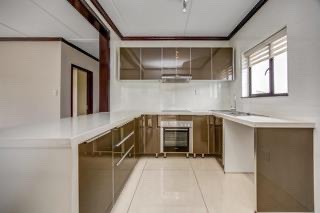 2 Bedroom Property for Sale in Fourways Gauteng