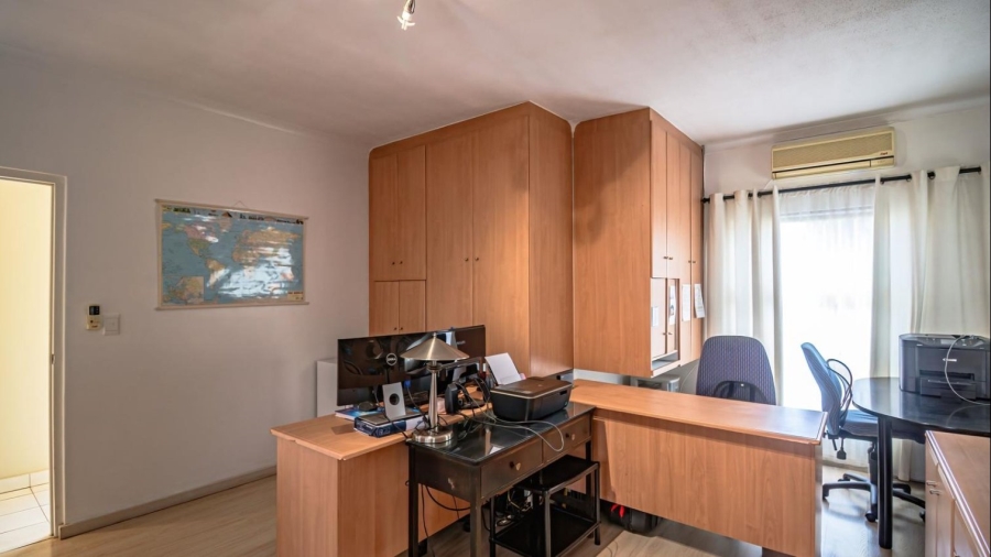 5 Bedroom Property for Sale in Kyalami Estates Gauteng