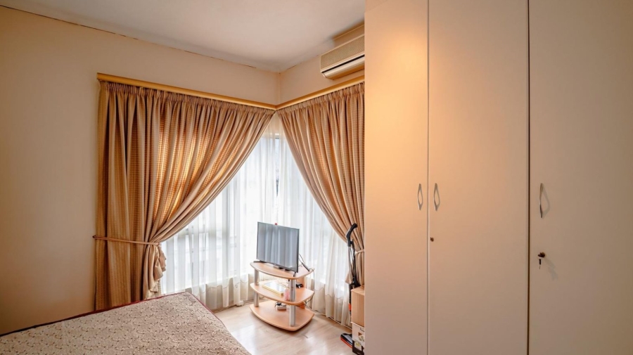 5 Bedroom Property for Sale in Kyalami Estates Gauteng