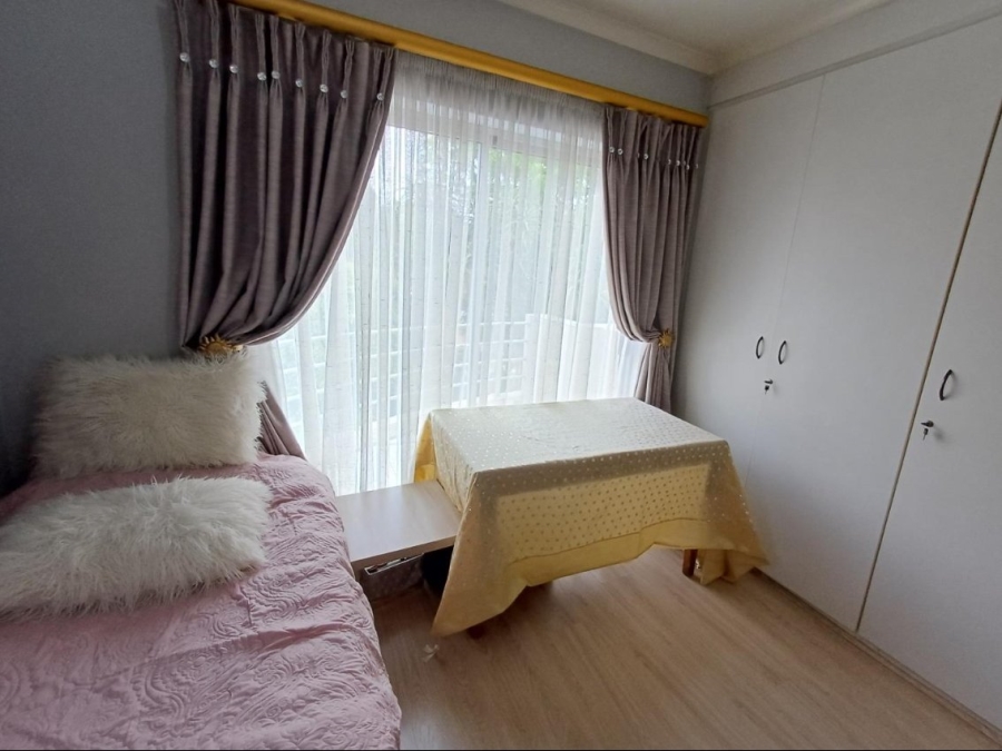 5 Bedroom Property for Sale in Kyalami Estates Gauteng