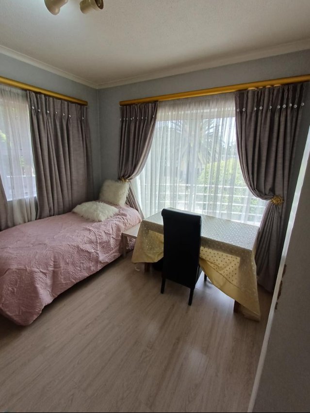 5 Bedroom Property for Sale in Kyalami Estates Gauteng
