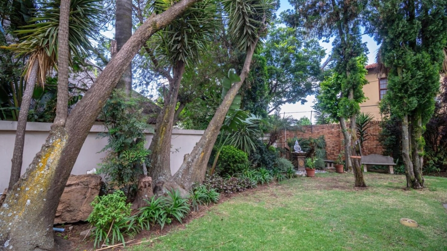 5 Bedroom Property for Sale in Kyalami Estates Gauteng