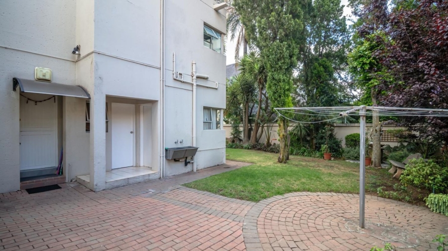 5 Bedroom Property for Sale in Kyalami Estates Gauteng