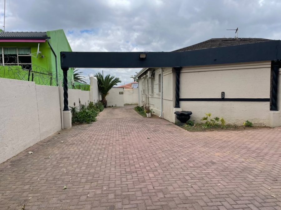 Commercial Property for Sale in Krugersdorp North Gauteng