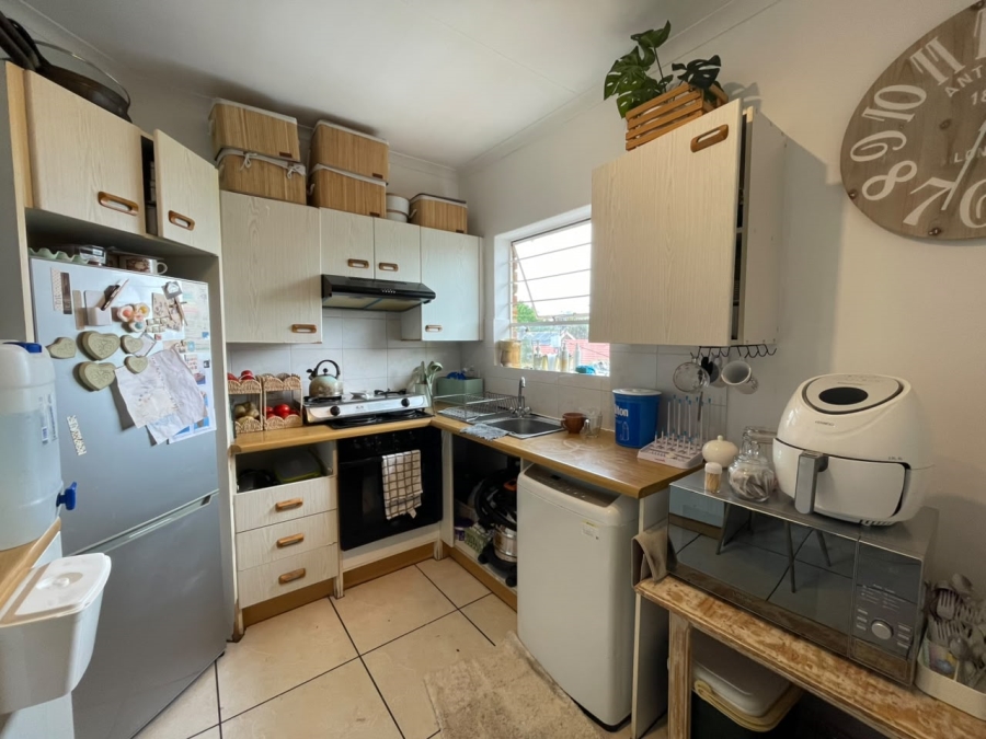 1 Bedroom Property for Sale in Ontdekkerspark Gauteng