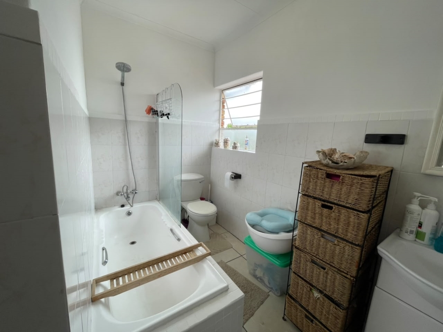 1 Bedroom Property for Sale in Ontdekkerspark Gauteng