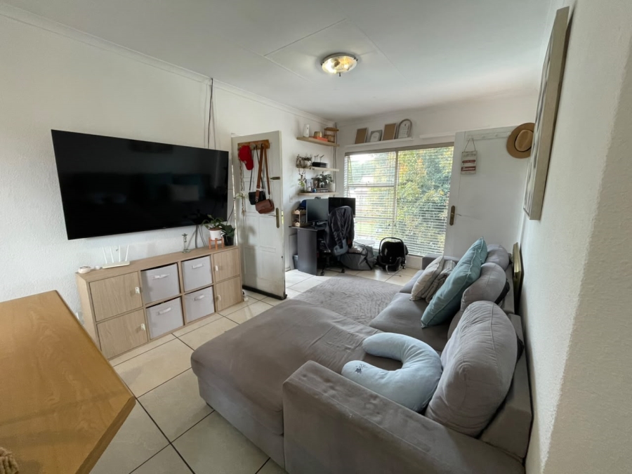 1 Bedroom Property for Sale in Ontdekkerspark Gauteng
