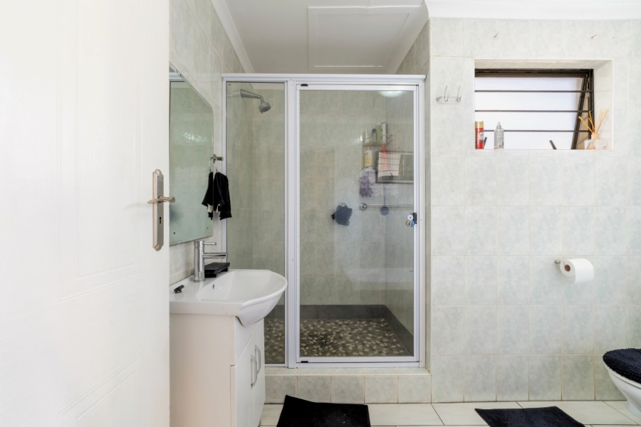 To Let 2 Bedroom Property for Rent in Northwold Gauteng