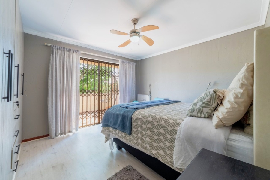 To Let 2 Bedroom Property for Rent in Northwold Gauteng