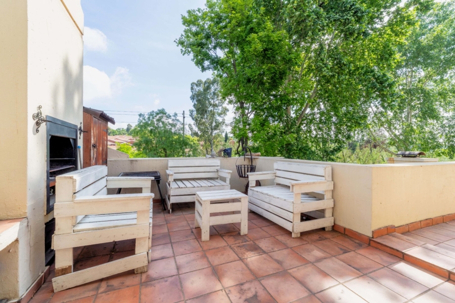 To Let 2 Bedroom Property for Rent in Northwold Gauteng