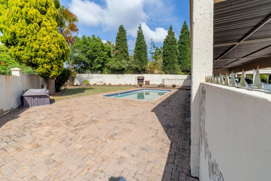 To Let 2 Bedroom Property for Rent in Northwold Gauteng