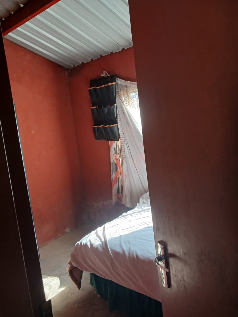 2 Bedroom Property for Sale in Etwatwa Gauteng