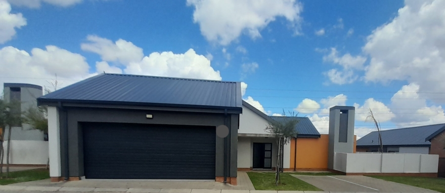 4 Bedroom Property for Sale in Rooihuiskraal North Gauteng