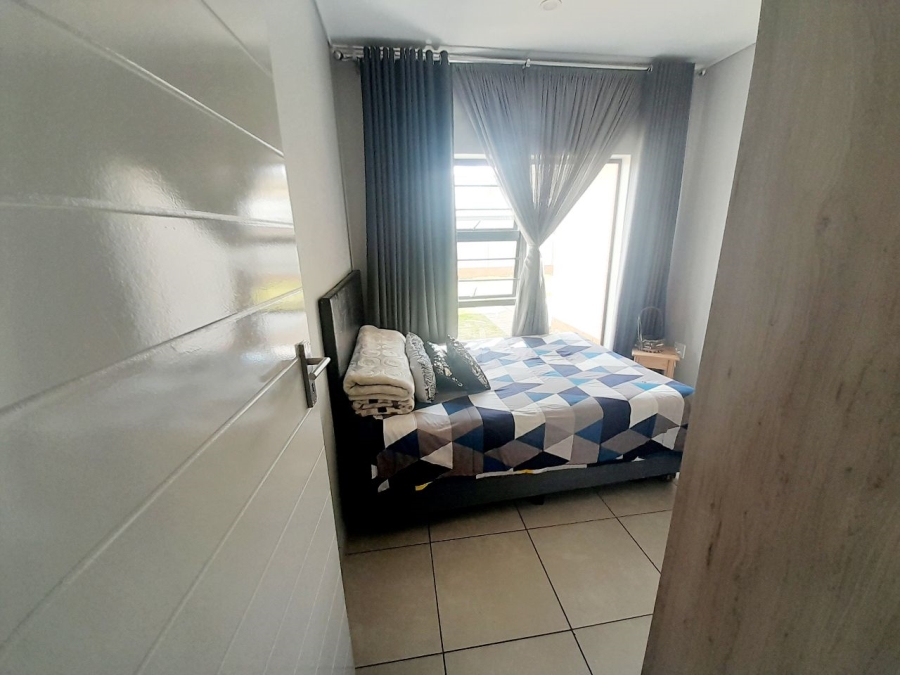 4 Bedroom Property for Sale in Rooihuiskraal North Gauteng