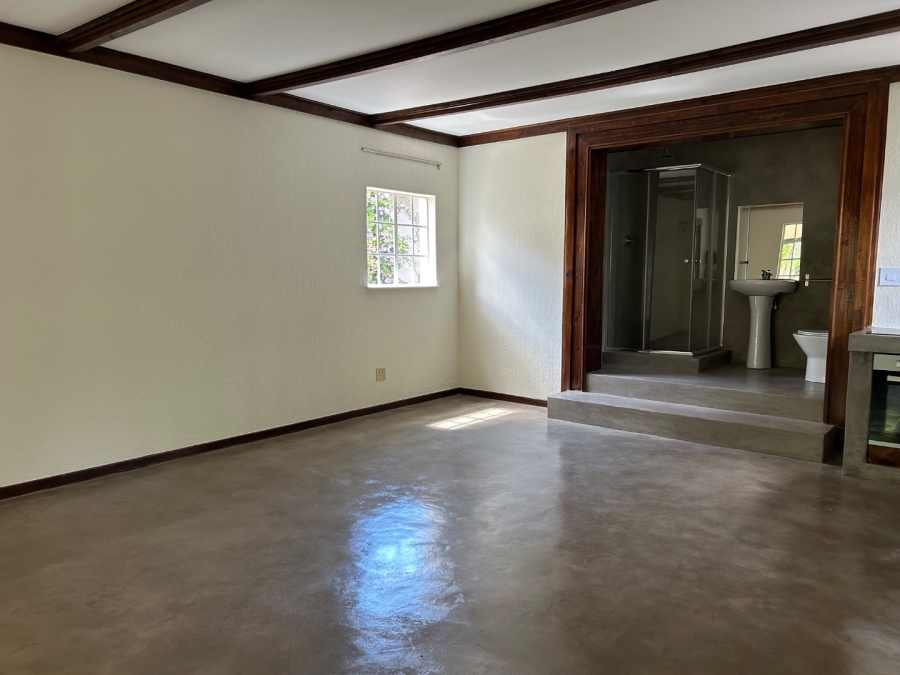 To Let 1 Bedroom Property for Rent in Fourways Gauteng