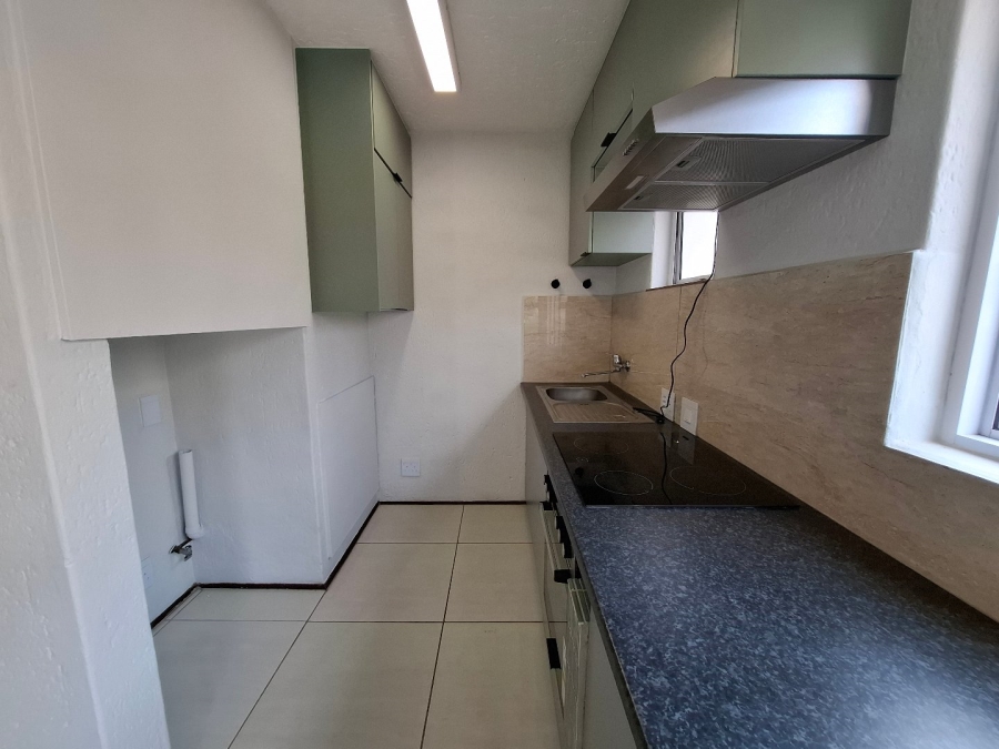 1 Bedroom Property for Sale in Sandown Gauteng