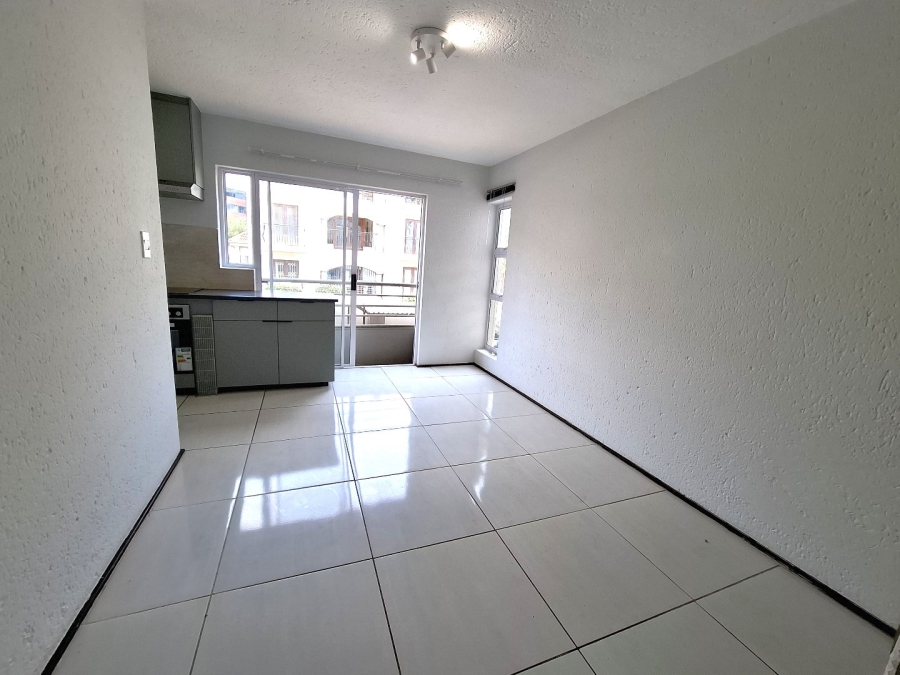 1 Bedroom Property for Sale in Sandown Gauteng