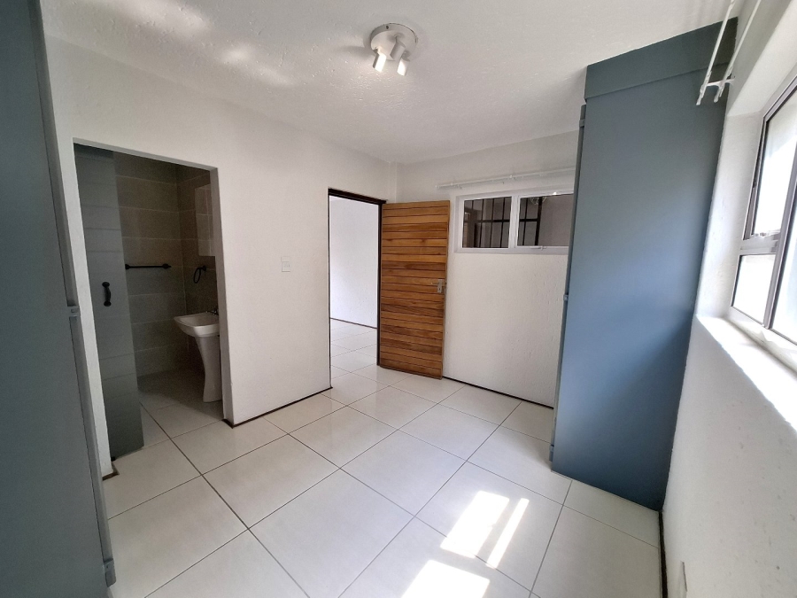 1 Bedroom Property for Sale in Sandown Gauteng