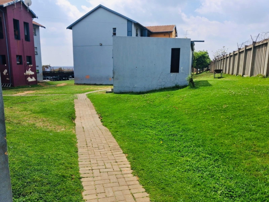 1 Bedroom Property for Sale in Kempton Park Ah Gauteng