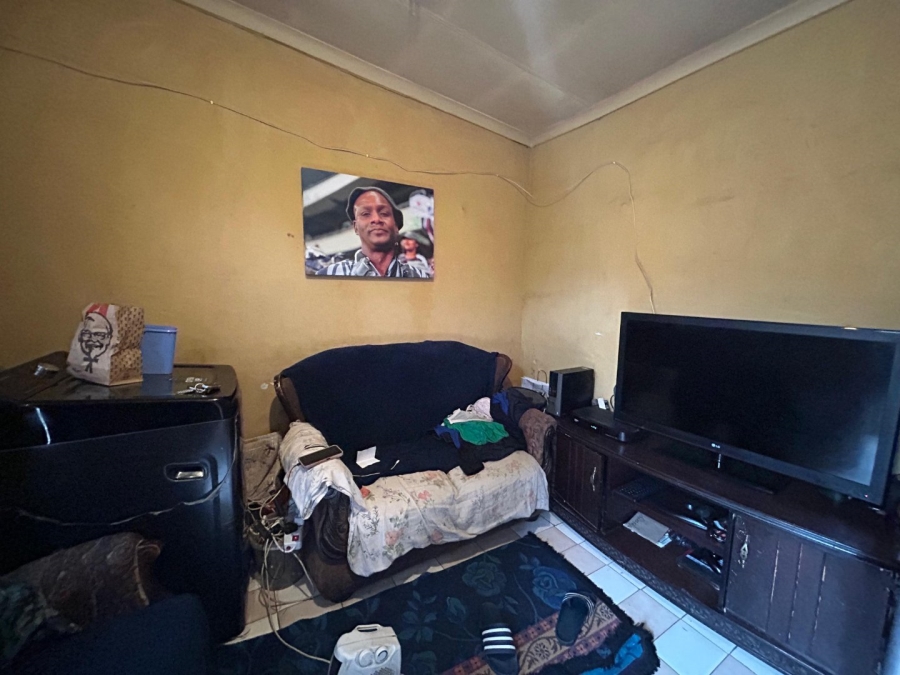 4 Bedroom Property for Sale in Dunnottar Gauteng