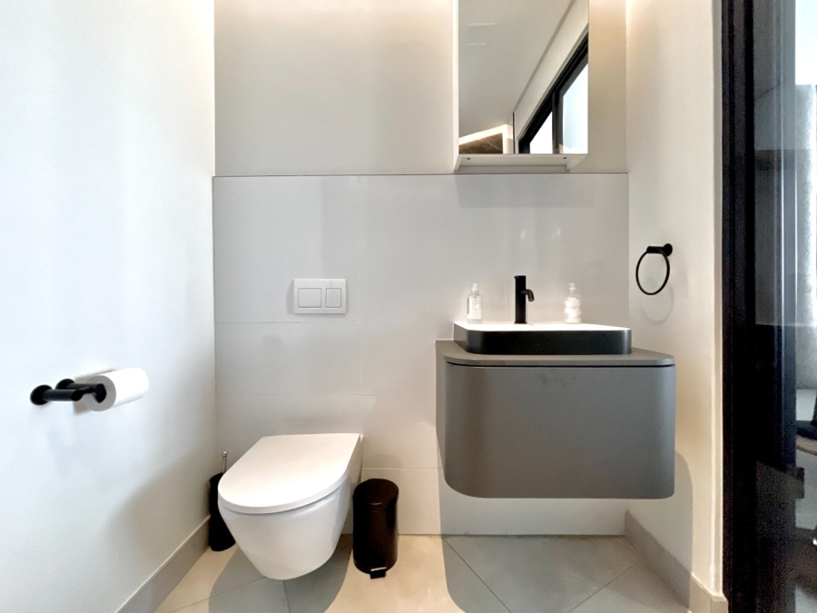 To Let 3 Bedroom Property for Rent in Waterfall Gauteng