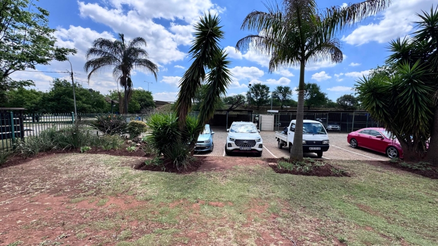 2 Bedroom Property for Sale in Lyttelton Manor Gauteng