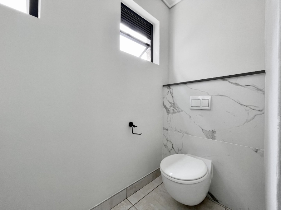 3 Bedroom Property for Sale in The Polofields Gauteng