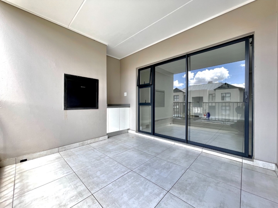 3 Bedroom Property for Sale in The Polofields Gauteng