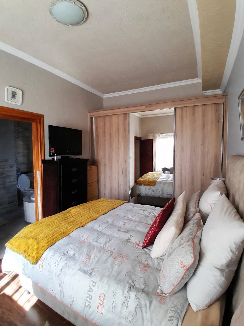 To Let 3 Bedroom Property for Rent in Ravenswood Gauteng