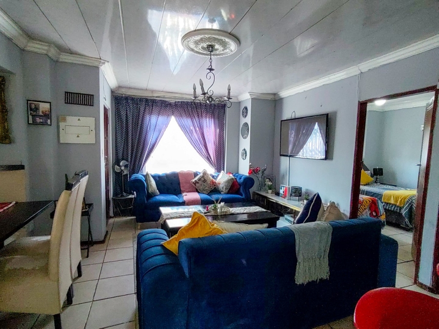 2 Bedroom Property for Sale in Karenpark Gauteng