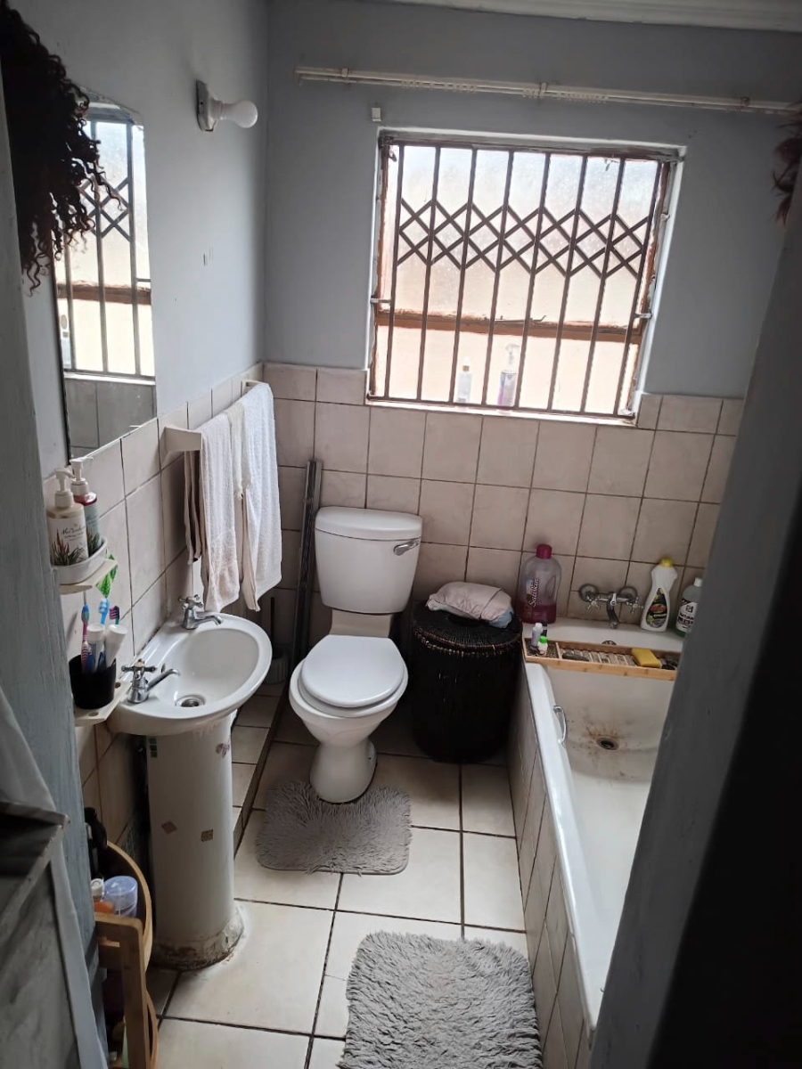 2 Bedroom Property for Sale in Karenpark Gauteng