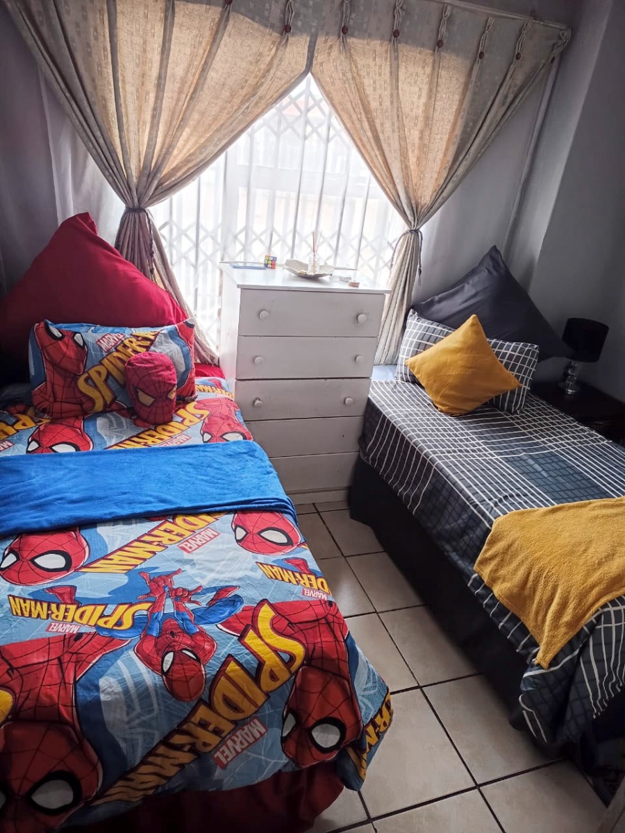 2 Bedroom Property for Sale in Karenpark Gauteng