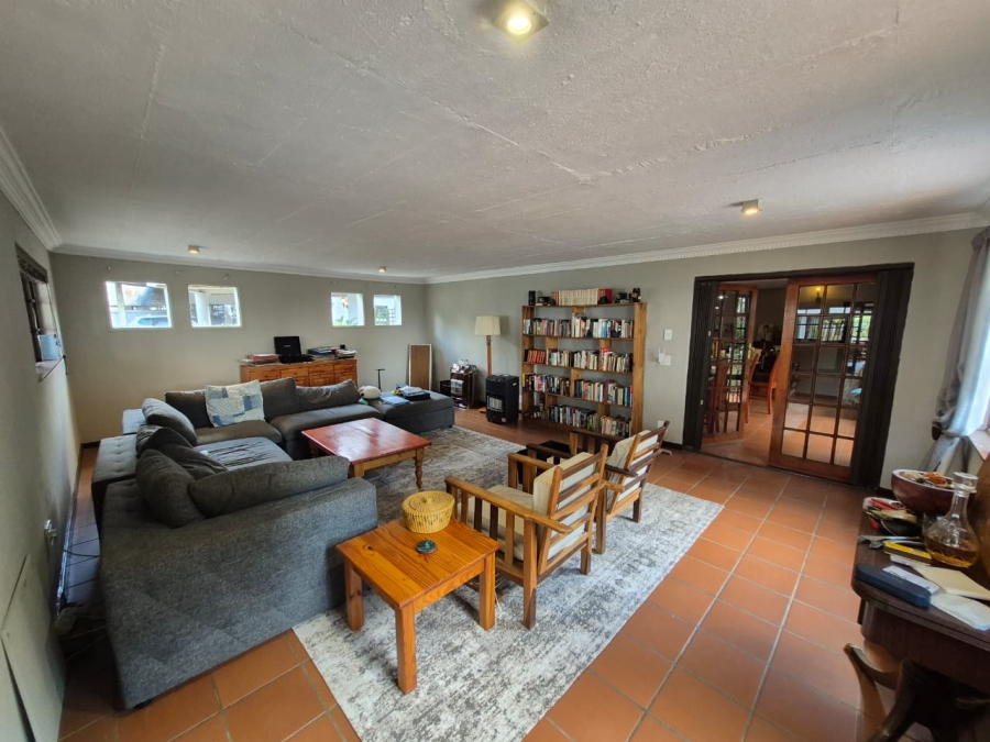 To Let 3 Bedroom Property for Rent in Zwavelpoort Gauteng
