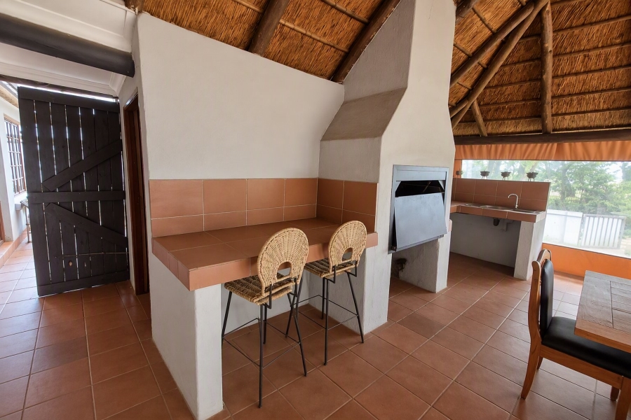 To Let 3 Bedroom Property for Rent in Zwavelpoort Gauteng