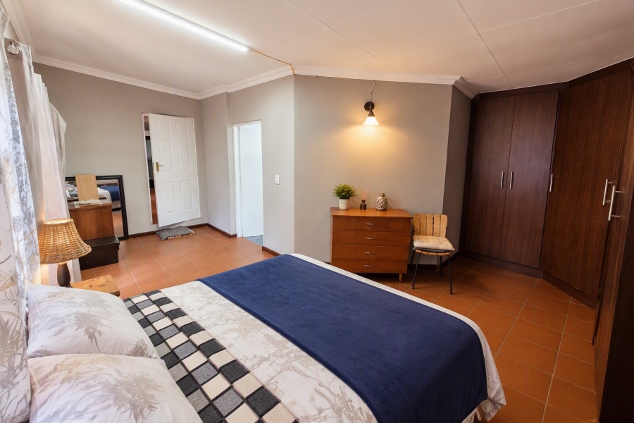 To Let 3 Bedroom Property for Rent in Zwavelpoort Gauteng