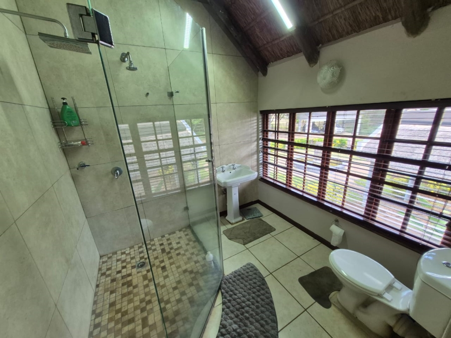 To Let 3 Bedroom Property for Rent in Zwavelpoort Gauteng