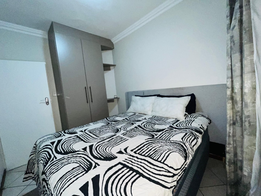 2 Bedroom Property for Sale in Noordwyk Gauteng